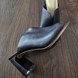 Kenneth Cole New York Women's Amelia Flare Mule Heeled Sandal Size 9-NWT